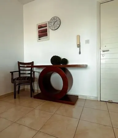 Sea Breeze Apartament *